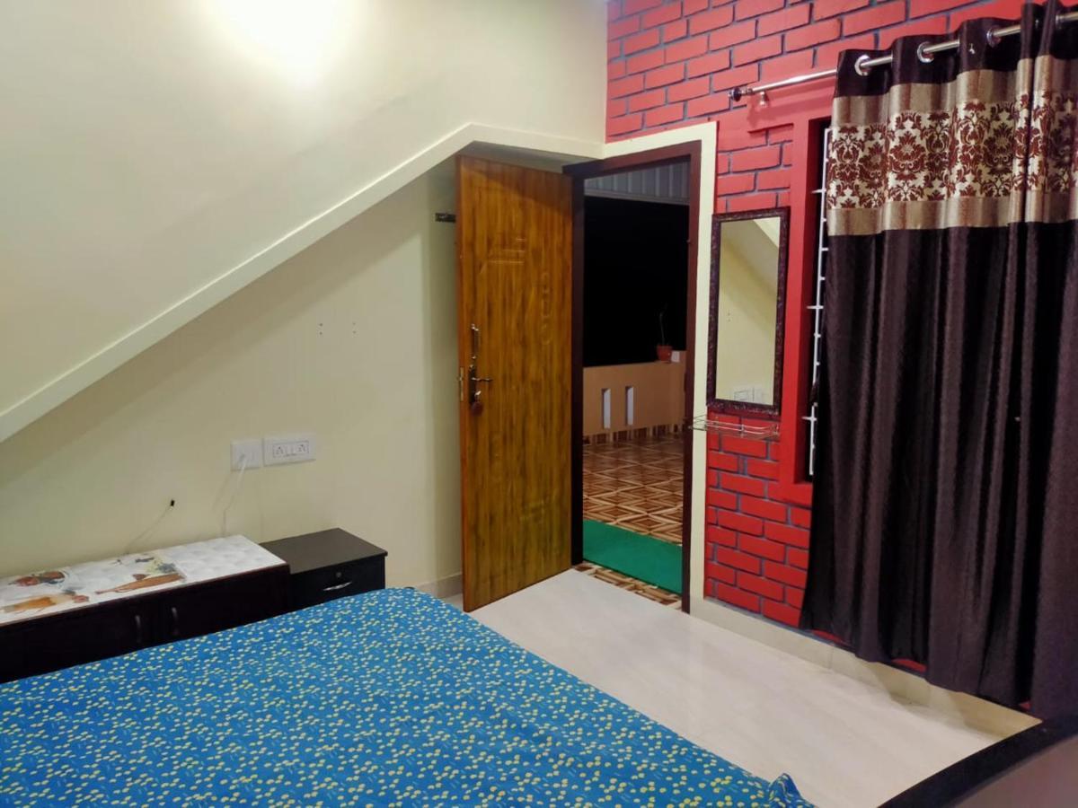 Maanyatha Home Stay Manipal Exterior photo
